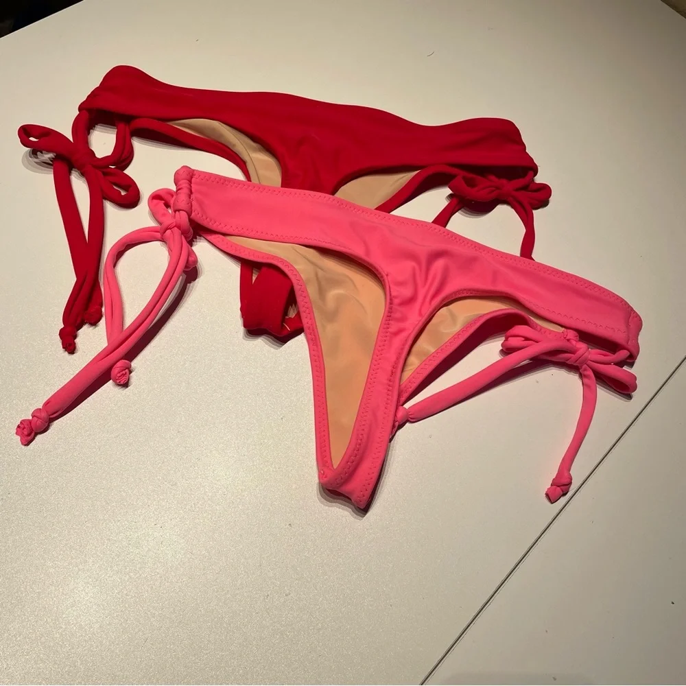 Two thong bikini bottoms - Picture 2 of 6